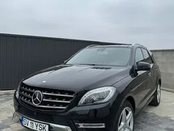 Culoarenegru Utilizat 2013 Mercedes ML350 SUV | 19.980 EUR (Scump)