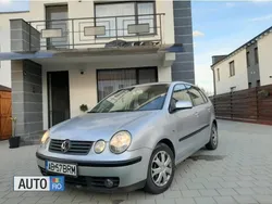 Gri Utilizat 2003 VW Polo Hatchback | 1.000 EUR (Super Preț)
