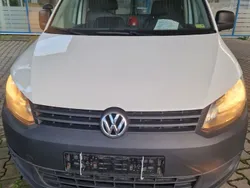 Alb Utilizat 2015 VW Caddy Monovolum | 6.100 EUR (Super Preț)