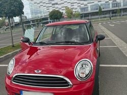 Culoarerosu Utilizat 2013 Mini ONE Hatchback | 8.500 EUR (Scump)