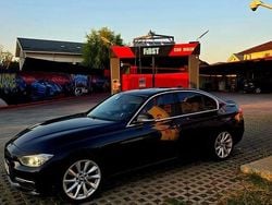 Culoarealbastru Utilizat 2013 BMW 320 Efficient Dynamics Berlinǎ | 9.300 EUR (Preț OK)