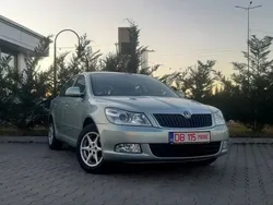 Gri Utilizat 2010 Skoda Octavia Ambition Break | 4.399 EUR (Preț bun)