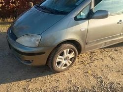 Utilizat 2005 Ford Galaxy Monovolum | 300 EUR