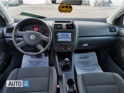Argintiu metalizat Utilizat 2005 VW Golf V Berlinǎ | 2.999 EUR (Puțin scump)