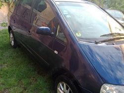 Utilizat 2001 VW Sharan Monovolum | 2.150 EUR