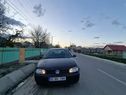 Utilizat 2001 VW Golf IV Hatchback | 1.150 EUR (Preț OK)