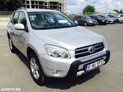 Gri Utilizat 2008 Toyota RAV4 City SUV | 4.900 EUR (Preț OK)