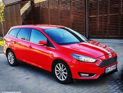 Culoarerosu Utilizat 2016 Ford Focus Titanium Break | 6.999 EUR (Preț bun)