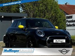 Utilizat 2022 Mini Cooper SE Classic Hatchback | 19.630 EUR