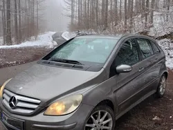 Utilizat 2005 Mercedes B180 Monovolum | 2.000 EUR