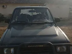 Utilizat 1992 Daihatsu Rocky SUV | 2.350 EUR