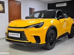 Culoaregalbeuriu Nouă 2025 Lexus LBX SUV | 29.800 EUR