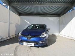 Culoarealbastru Utilizat 2018 Renault Clio GrandTour GT Break | 10.899 EUR