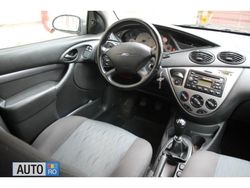 Gri Utilizat 2002 Ford Focus Break | 2.150 EUR (Preț OK)