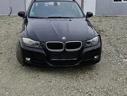 Negru Utilizat 2009 BMW 318 Break | 3.200 EUR (Preț bun)