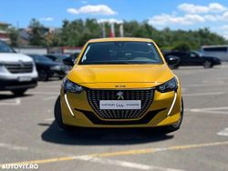Galbeuriu Utilizat 2023 Peugeot 208 Active Hatchback | 15.890 EUR (Puțin scump)