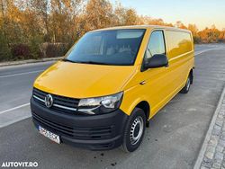Culoaregalbeuriu Utilizat 2019 VW Transporter Van | 14.399 EUR