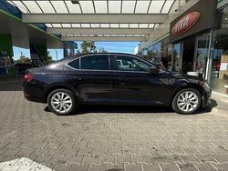 Culoarenegru Utilizat 2018 Skoda Superb Active Berlinǎ | 11.900 EUR (Preț bun)