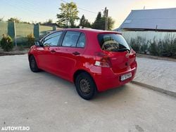 Culoarerosu Utilizat 2009 Toyota Yaris | 3.000 EUR (Preț bun)