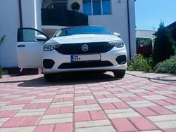 Alb Utilizat 2016 Fiat Tipo Berlinǎ | 7.500 EUR (Puțin scump)