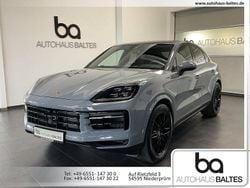 Utilizat 2025 Porsche Cayenne SUV | 120.972 EUR (Preț bun)