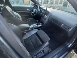 Utilizat 2005 Audi A6 Berlinǎ | 1.350 EUR