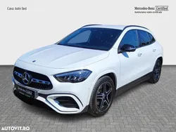 Alb Utilizat 2023 Mercedes GLA220 SUV | 44.507 EUR