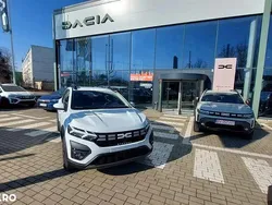 Alb Nouă 2025 Dacia Sandero Expression Hatchback | 15.450 EUR (Puțin scump)