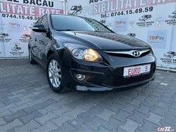 Negru Utilizat 2011 Hyundai i30 Comfort Hatchback | 6.750 EUR (Puțin scump)