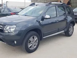 Gri Utilizat 2015 Dacia Duster Prestige SUV | 6.750 EUR (Preț OK)