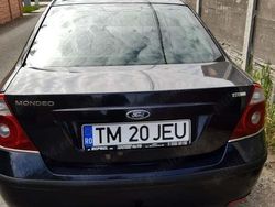 Utilizat 2007 Ford Mondeo Berlinǎ | 12.000 EUR