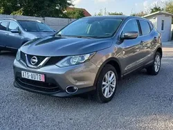 Gri Utilizat 2014 Nissan Qashqai SUV | 10.650 EUR (Preț OK)