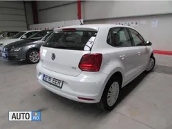 Alb Utilizat 2015 VW Polo Hatchback | 7.021 EUR (Preț OK)