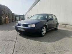 Utilizat 2003 VW Golf IV Berlinǎ | 850 EUR (Preț bun)