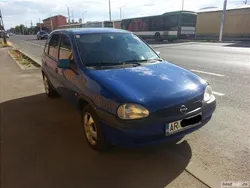 Albastru Utilizat 2000 Opel Corsa Hatchback | 1.400 EUR