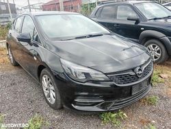 Gri Utilizat 2021 Opel Astra Business Edition Hatchback | 6.990 EUR (Super Preț)