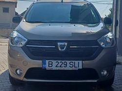 Maro Utilizat 2020 Dacia Lodgy Monovolum | 11.300 EUR (Puțin scump)