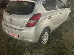 Utilizat 2011 Hyundai i20 | 1.100 EUR