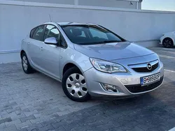Gri Utilizat 2010 Opel Astra Enjoy Hatchback | 3.800 EUR (Preț OK)