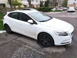 Utilizat 2016 Volvo V40 Break | 10.000 EUR (Preț OK)
