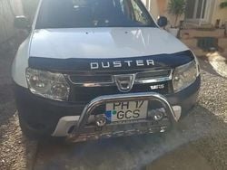 Alb Utilizat 2012 Dacia Duster SUV | 5.500 EUR (Super Preț)