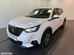 Alb Utilizat 2021 Peugeot 2008 Active SUV | 12.403 EUR (Preț bun)