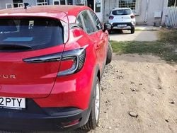 Rosu Utilizat 2025 Renault Captur SUV | 17.800 EUR (Scump)
