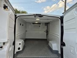 Utilizat 2017 Renault Trafic Van | 7.350 EUR (Super Preț)