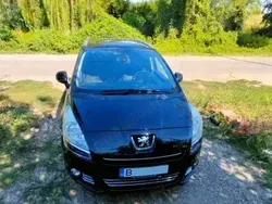 Negru Utilizat 2010 Peugeot 5008 Monovolum | 4.000 EUR