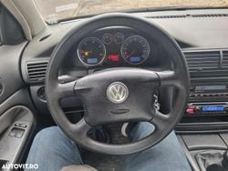 Culoarealbastru Utilizat 2005 VW Passat Berlinǎ | 2.500 EUR (Preț OK)