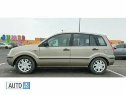 Gri Utilizat 2003 Ford Fusion Monovolum | 1.499 EUR (Preț bun)