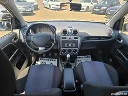 Gri Utilizat 2008 Ford Fusion Monovolum | 1.899 EUR (Preț OK)
