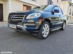 Culoarenegru Utilizat 2014 Mercedes ML350 SUV | 18.500 EUR (Preț bun)