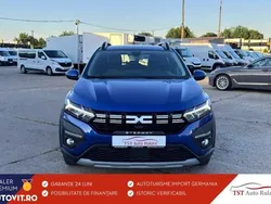 Albastru Utilizat 2022 Dacia Sandero Stepway Hatchback | 10.234 EUR (Preț bun)